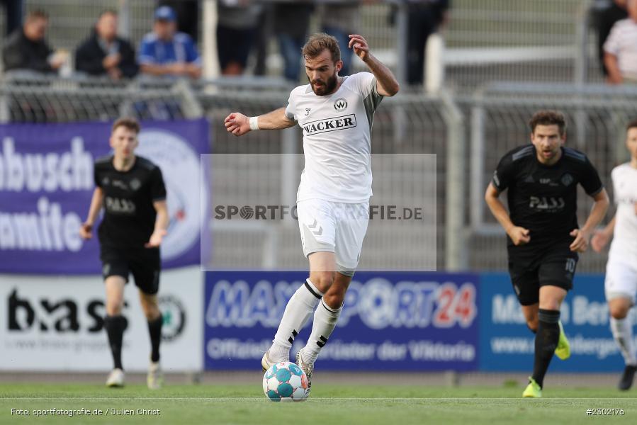 Felix Bachschmid, Stadion am Schönbusch, Aschaffenburg, 06.08.2021, BFV, sport, action, Fussball, Deutschland, August 2021, Regionalliga Bayern, Saison 2021/2022, SVW, SVA01, SV Wacker Burghausen, SV Viktoria Aschaffenburg - Bild-ID: 2302176 Felix Bachschmid, Stadion am Schönbusch, Aschaffenburg, 06.08.2021, BFV, sport, action, Fussball, Deutschland, August 2021, Regionalliga Bayern, Saison 2021/2022, SVW, SVA01, SV Wacker Burghausen, SV Viktoria Aschaffenburg - Bild-ID: 2302176
