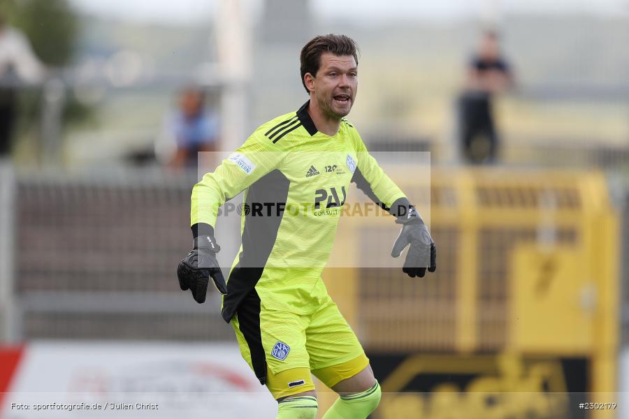 Max Grün, Stadion am Schönbusch, Aschaffenburg, 06.08.2021, BFV, sport, action, Fussball, Deutschland, August 2021, Regionalliga Bayern, Saison 2021/2022, SVW, SVA01, SV Wacker Burghausen, SV Viktoria Aschaffenburg - Bild-ID: 2302179 Max Grün, Stadion am Schönbusch, Aschaffenburg, 06.08.2021, BFV, sport, action, Fussball, Deutschland, August 2021, Regionalliga Bayern, Saison 2021/2022, SVW, SVA01, SV Wacker Burghausen, SV Viktoria Aschaffenburg - Bild-ID: 2302179