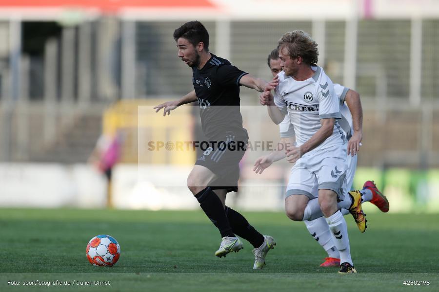 Philipp Beinenz, Stadion am Schönbusch, Aschaffenburg, 06.08.2021, BFV, sport, action, Fussball, Deutschland, August 2021, Regionalliga Bayern, Saison 2021/2022, SVW, SVA01, SV Wacker Burghausen, SV Viktoria Aschaffenburg - Bild-ID: 2302198