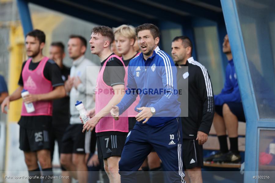 Hände, Arme, gestikuliert, Benjamin Baier, Stadion am Schönbusch, Aschaffenburg, 06.08.2021, BFV, sport, action, Fussball, Deutschland, August 2021, Regionalliga Bayern, Saison 2021/2022, SVW, SVA01, SV Wacker Burghausen, SV Viktoria Aschaffenburg - Bild-ID: 2302216 Hände, Arme, gestikuliert, Benjamin Baier, Stadion am Schönbusch, Aschaffenburg, 06.08.2021, BFV, sport, action, Fussball, Deutschland, August 2021, Regionalliga Bayern, Saison 2021/2022, SVW, SVA01, SV Wacker Burghausen, SV Viktoria Aschaffenburg - Bild-ID: 2302216