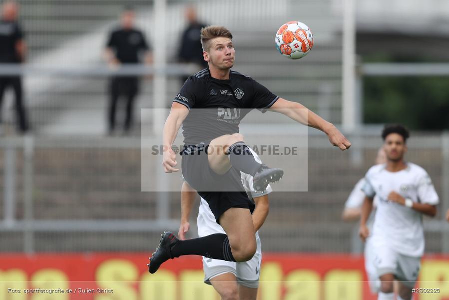 Elegant, Niklas Borger, Stadion am Schönbusch, Aschaffenburg, 06.08.2021, BFV, sport, action, Fussball, Deutschland, August 2021, Regionalliga Bayern, Saison 2021/2022, SVW, SVA01, SV Wacker Burghausen, SV Viktoria Aschaffenburg - Bild-ID: 2302225 Elegant, Niklas Borger, Stadion am Schönbusch, Aschaffenburg, 06.08.2021, BFV, sport, action, Fussball, Deutschland, August 2021, Regionalliga Bayern, Saison 2021/2022, SVW, SVA01, SV Wacker Burghausen, SV Viktoria Aschaffenburg - Bild-ID: 2302225