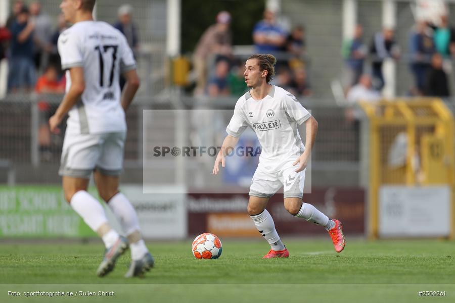 Denis Ade, Stadion am Schönbusch, Aschaffenburg, 06.08.2021, BFV, sport, action, Fussball, Deutschland, August 2021, Regionalliga Bayern, Saison 2021/2022, SVW, SVA01, SV Wacker Burghausen, SV Viktoria Aschaffenburg - Bild-ID: 2302261 Denis Ade, Stadion am Schönbusch, Aschaffenburg, 06.08.2021, BFV, sport, action, Fussball, Deutschland, August 2021, Regionalliga Bayern, Saison 2021/2022, SVW, SVA01, SV Wacker Burghausen, SV Viktoria Aschaffenburg - Bild-ID: 2302261
