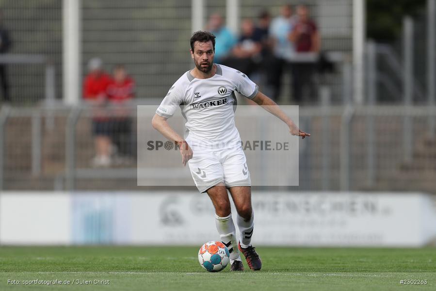 Philipp Walter, Stadion am Schönbusch, Aschaffenburg, 06.08.2021, BFV, sport, action, Fussball, Deutschland, August 2021, Regionalliga Bayern, Saison 2021/2022, SVW, SVA01, SV Wacker Burghausen, SV Viktoria Aschaffenburg - Bild-ID: 2302263