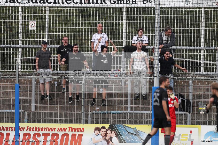 Gästefans, Fans, Stadion am Schönbusch, Aschaffenburg, 06.08.2021, BFV, sport, action, Fussball, Deutschland, August 2021, Regionalliga Bayern, Saison 2021/2022, SVW, SVA01, SV Wacker Burghausen, SV Viktoria Aschaffenburg - Bild-ID: 2302267 Gästefans, Fans, Stadion am Schönbusch, Aschaffenburg, 06.08.2021, BFV, sport, action, Fussball, Deutschland, August 2021, Regionalliga Bayern, Saison 2021/2022, SVW, SVA01, SV Wacker Burghausen, SV Viktoria Aschaffenburg - Bild-ID: 2302267