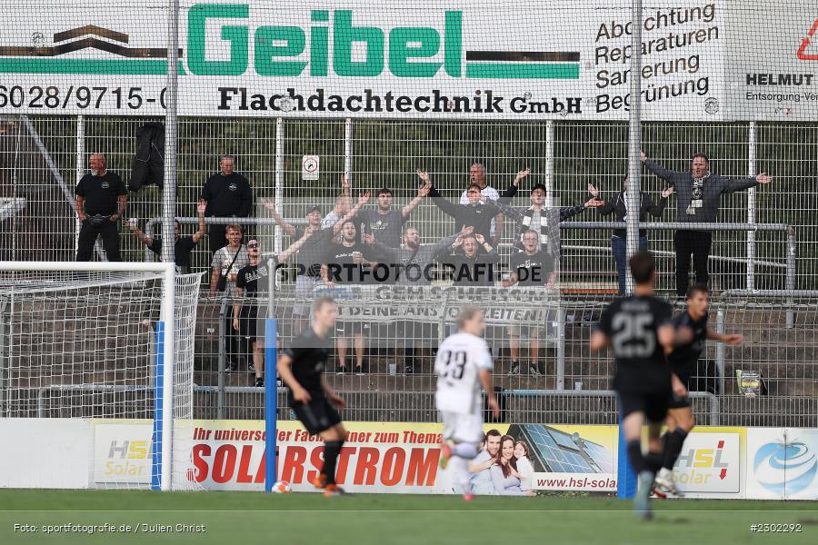Fans, Stadion am Schönbusch, Aschaffenburg, 06.08.2021, BFV, sport, action, Fussball, Deutschland, August 2021, Regionalliga Bayern, Saison 2021/2022, SVW, SVA01, SV Wacker Burghausen, SV Viktoria Aschaffenburg - Bild-ID: 2302292