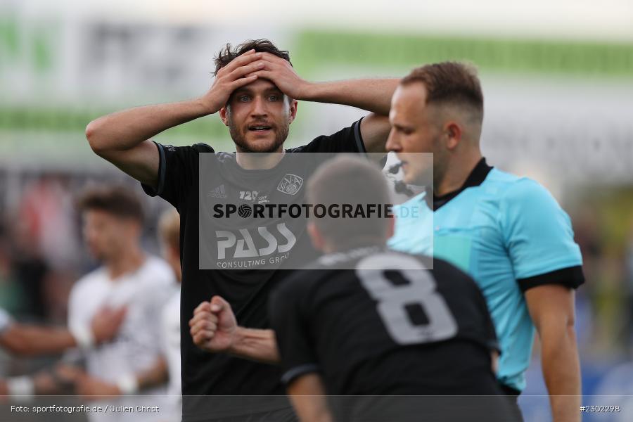 Elias Niesigk, Stadion am Schönbusch, Aschaffenburg, 06.08.2021, BFV, sport, action, Fussball, Deutschland, August 2021, Regionalliga Bayern, Saison 2021/2022, SVW, SVA01, SV Wacker Burghausen, SV Viktoria Aschaffenburg - Bild-ID: 2302298
