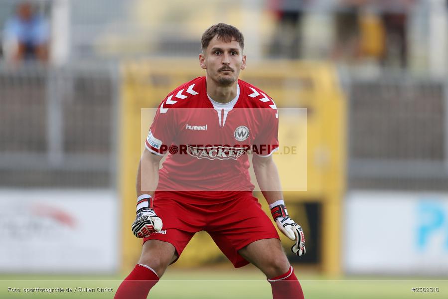Markus Schöller, Stadion am Schönbusch, Aschaffenburg, 06.08.2021, BFV, sport, action, Fussball, Deutschland, August 2021, Regionalliga Bayern, Saison 2021/2022, SVW, SVA01, SV Wacker Burghausen, SV Viktoria Aschaffenburg - Bild-ID: 2302310