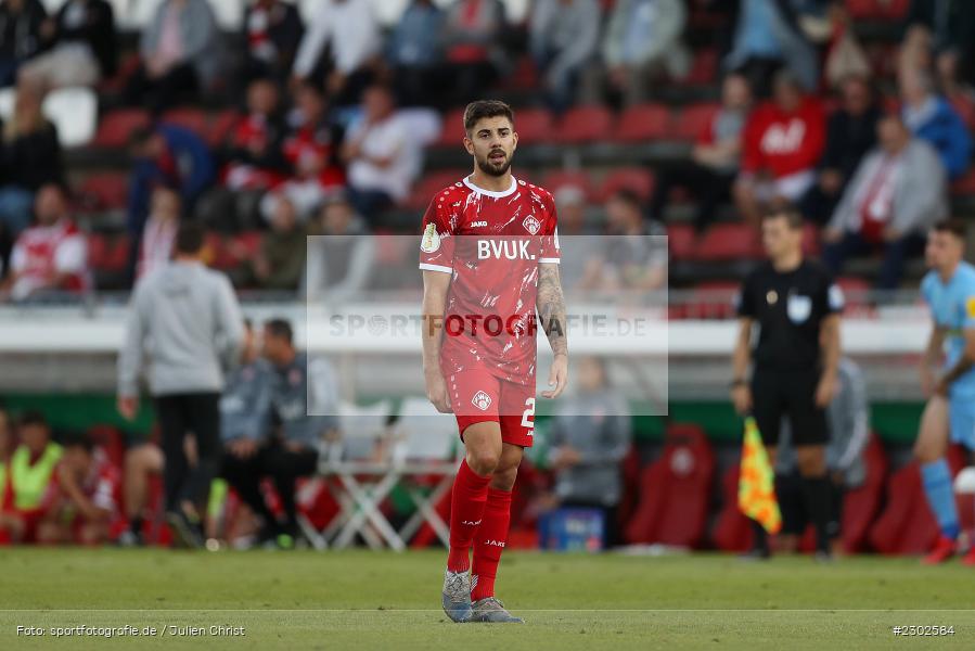 Moritz Heinrich, FLYERALARM-Arena, Würzburg, 08.08.2021, DFB, sport, action, Fussball, Deutschland, August 2021, Runde 1, DFB-Pokal, Saison 2021/2022, SCF, FWK, SC Freiburg, FC Würzburger Kickers - Bild-ID: 2302584