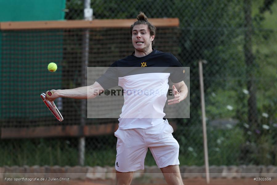 Tennisanlage TC Marktheidenfeld, Marktheidenfeld, 08.08.2021, sport, action, Tennis, Deutschland, August 2021, BTV, TCM, TC Bamberg, Johannes Fleischmann, TC Großhesselohe, Moritz Kudernatsch, Finale, Laurenzi-Tennis-Cup - Bild-ID: 2302638 Tennisanlage TC Marktheidenfeld, Marktheidenfeld, 08.08.2021, sport, action, Tennis, Deutschland, August 2021, BTV, TCM, TC Bamberg, Johannes Fleischmann, TC Großhesselohe, Moritz Kudernatsch, Finale, Laurenzi-Tennis-Cup - Bild-ID: 2302638