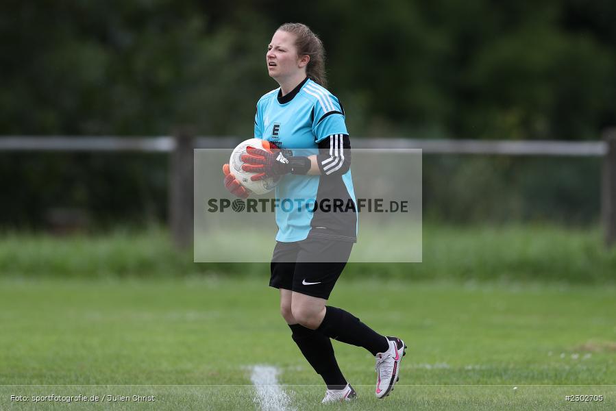 Milena Fischer, Sportplatz, Karlstadt, 08.08.2021, BFV, sport, action, Fussball, Deutschland, August 2021, Bezirkspokal Frauen, Saison 2021/2022, FFC, FVK, 1. FFC Alzenau, FV Karlstadt - Bild-ID: 2302705 Milena Fischer, Sportplatz, Karlstadt, 08.08.2021, BFV, sport, action, Fussball, Deutschland, August 2021, Bezirkspokal Frauen, Saison 2021/2022, FFC, FVK, 1. FFC Alzenau, FV Karlstadt - Bild-ID: 2302705