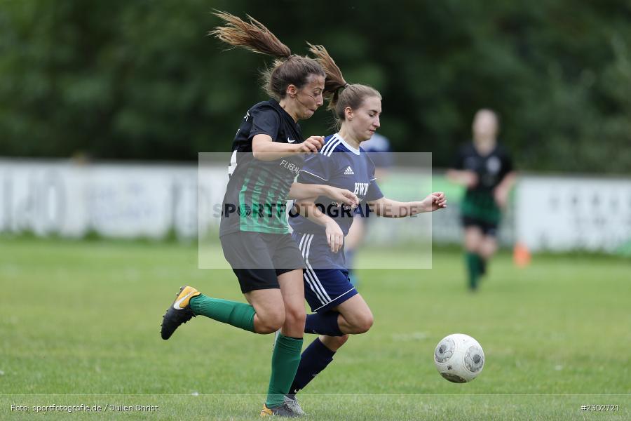 Franziska Hartmann, Elena Bott, Sportplatz, Karlstadt, 08.08.2021, BFV, sport, action, Fussball, Deutschland, August 2021, Bezirkspokal Frauen, Saison 2021/2022, FFC, FVK, 1. FFC Alzenau, FV Karlstadt - Bild-ID: 2302721