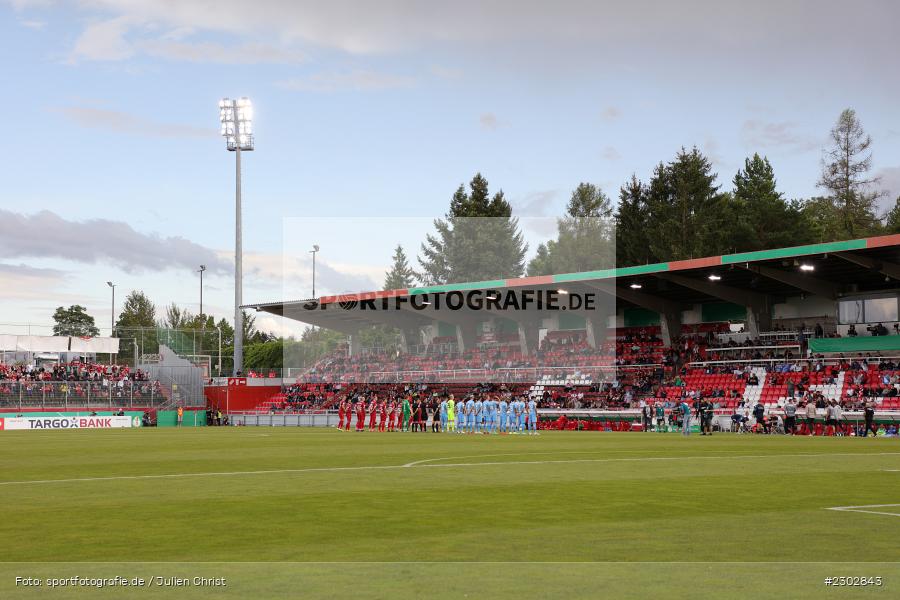 Aufstellung, Mannschaften, FLYERALARM-Arena, Würzburg, 08.08.2021, DFB, sport, action, Fussball, Deutschland, August 2021, Runde 1, DFB-Pokal, Saison 2021/2022, SCF, FWK, SC Freiburg, FC Würzburger Kickers - Bild-ID: 2302843
