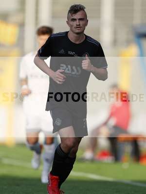 Bild-ID: 2302307