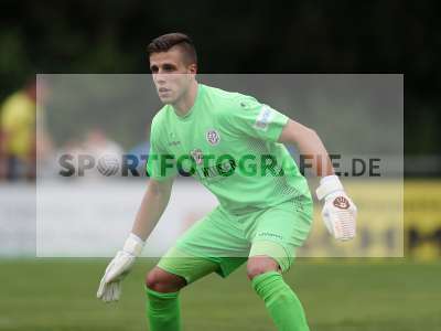 Fotos von TSV Karlburg - Würzburger FV auf sportfotografie.de