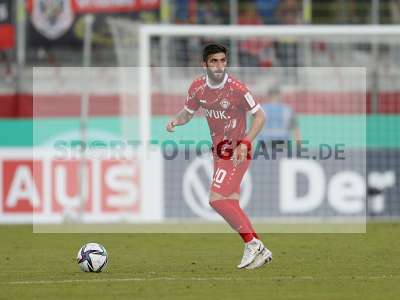 Fotos von FC Würzburger Kickers - SC Freiburg auf sportfotografie.de