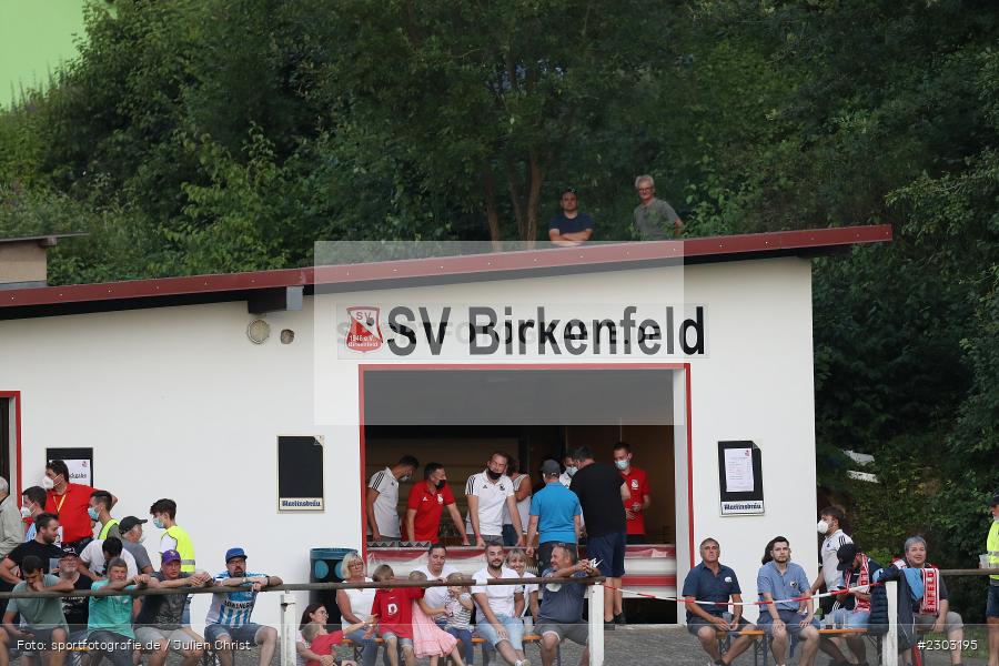 Zuschauer, Sportplatz, Birkenfeld, 11.08.2021, BFV, sport, action, Fussball, Deutschland, August 2021, Runde 1, Verbands-Pokal, Toto-Pokal, Saison 2021/2022, M60, SVB, TSV 1860 München, SV Birkenfeld - Bild-ID: 2303195