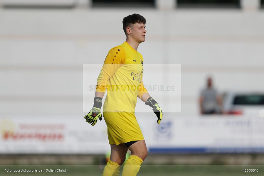 Robin Michel, Sportplatz, Rimpar, 13.08.2021, BFV, sport, action, Fussball, Deutschland, August 2021, Bezirksliga Unterfranken West, Saison 2021/2022, TSV, ASV, TSV Uettingen, ASV Rimpar - Bild-ID: 2303316 Robin Michel, Sportplatz, Rimpar, 13.08.2021, BFV, sport, action, Fussball, Deutschland, August 2021, Bezirksliga Unterfranken West, Saison 2021/2022, TSV, ASV, TSV Uettingen, ASV Rimpar - Bild-ID: 2303316