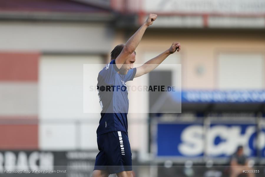 Dominik Broll, Sportplatz, Rimpar, 13.08.2021, BFV, sport, action, Fussball, Deutschland, August 2021, Bezirksliga Unterfranken West, Saison 2021/2022, TSV, ASV, TSV Uettingen, ASV Rimpar - Bild-ID: 2303353