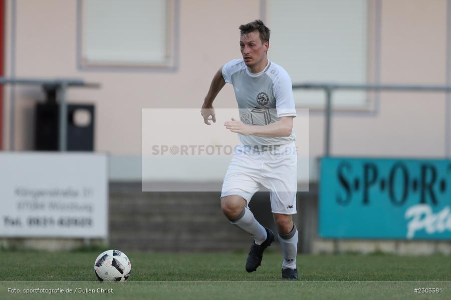 Patrick Lugert, Sportplatz, Rimpar, 13.08.2021, BFV, sport, action, Fussball, Deutschland, August 2021, Bezirksliga Unterfranken West, Saison 2021/2022, TSV, ASV, TSV Uettingen, ASV Rimpar - Bild-ID: 2303381