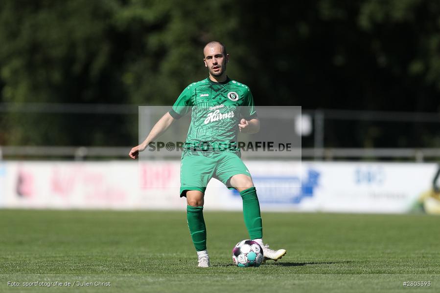 Tom Abadjiew, Sportplatz, Karlburg, 14.08.2021, BFV, sport, action, Fussball, Deutschland, August 2021, Bayernliga Nord, Saison 2021/2022, SPA, TSV, SpVgg Ansbach, TSV Karlburg - Bild-ID: 2303393 Tom Abadjiew, Sportplatz, Karlburg, 14.08.2021, BFV, sport, action, Fussball, Deutschland, August 2021, Bayernliga Nord, Saison 2021/2022, SPA, TSV, SpVgg Ansbach, TSV Karlburg - Bild-ID: 2303393
