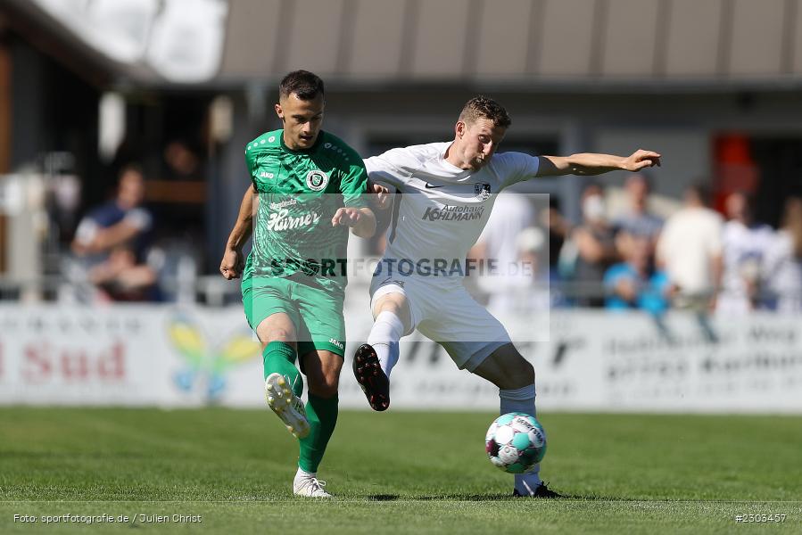 Sebastian Fries, Eric Weeger, Sportplatz, Karlburg, 14.08.2021, BFV, sport, action, Fussball, Deutschland, August 2021, Bayernliga Nord, Saison 2021/2022, SPA, TSV, SpVgg Ansbach, TSV Karlburg - Bild-ID: 2303457