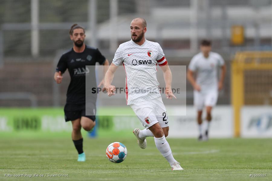 Hendrik Hofgärtner, Stadion am Schönbusch, Aschaffenburg, 17.08.2021, BFV, sport, action, Fussball, Deutschland, August 2021, Regionalliga Bayern, Saison 2021/2022, FCA, SVA, FC Augsburg II, SV Viktoria Aschaffenburg - Bild-ID: 2303527 Hendrik Hofgärtner, Stadion am Schönbusch, Aschaffenburg, 17.08.2021, BFV, sport, action, Fussball, Deutschland, August 2021, Regionalliga Bayern, Saison 2021/2022, FCA, SVA, FC Augsburg II, SV Viktoria Aschaffenburg - Bild-ID: 2303527