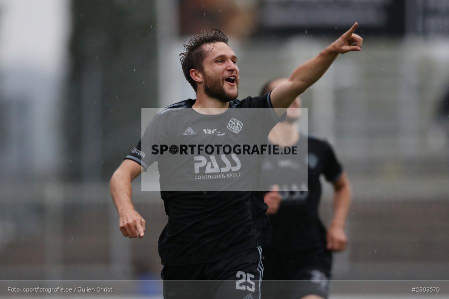 Freude, Torjubel, Elias Niesigk, Stadion am Schönbusch, Aschaffenburg, 17.08.2021, BFV, sport, action, Fussball, Deutschland, August 2021, Regionalliga Bayern, Saison 2021/2022, FCA, SVA, FC Augsburg II, SV Viktoria Aschaffenburg - Bild-ID: 2303570