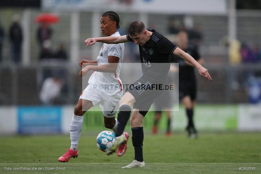 Benedict Laverty, Stadion am Schönbusch, Aschaffenburg, 17.08.2021, BFV, sport, action, Fussball, Deutschland, August 2021, Regionalliga Bayern, Saison 2021/2022, FCA, SVA, FC Augsburg II, SV Viktoria Aschaffenburg - Bild-ID: 2303595 Benedict Laverty, Stadion am Schönbusch, Aschaffenburg, 17.08.2021, BFV, sport, action, Fussball, Deutschland, August 2021, Regionalliga Bayern, Saison 2021/2022, FCA, SVA, FC Augsburg II, SV Viktoria Aschaffenburg - Bild-ID: 2303595