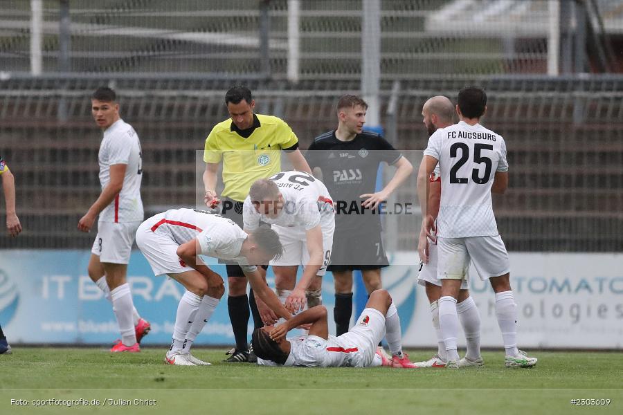 Henri Koudossou, Stadion am Schönbusch, Aschaffenburg, 17.08.2021, BFV, sport, action, Fussball, Deutschland, August 2021, Regionalliga Bayern, Saison 2021/2022, FCA, SVA, FC Augsburg II, SV Viktoria Aschaffenburg - Bild-ID: 2303609 Henri Koudossou, Stadion am Schönbusch, Aschaffenburg, 17.08.2021, BFV, sport, action, Fussball, Deutschland, August 2021, Regionalliga Bayern, Saison 2021/2022, FCA, SVA, FC Augsburg II, SV Viktoria Aschaffenburg - Bild-ID: 2303609