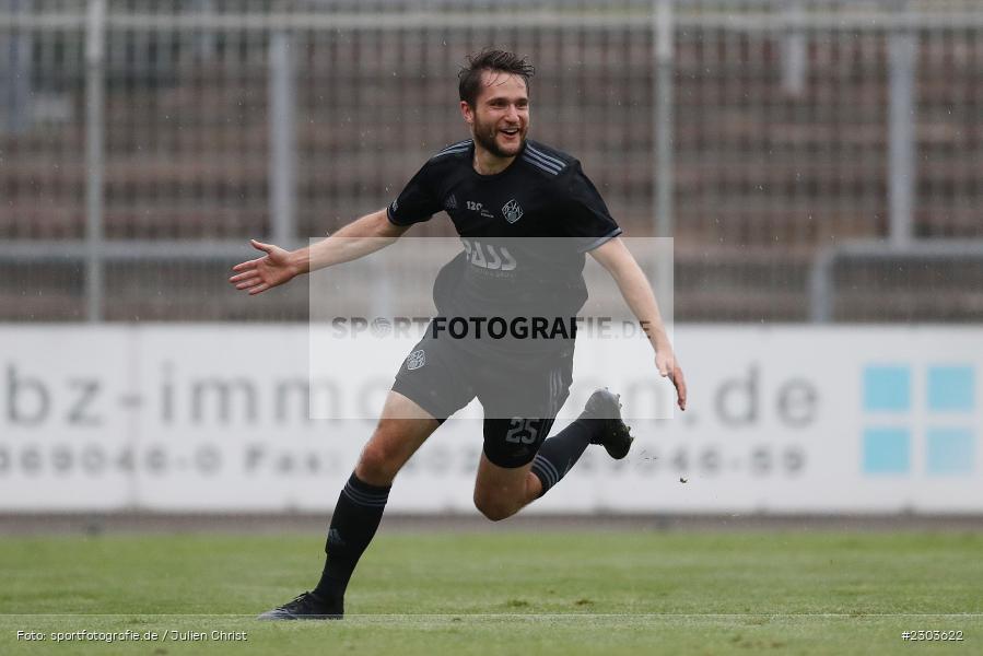 Torjubel, Elias Niesigk, Stadion am Schönbusch, Aschaffenburg, 17.08.2021, BFV, sport, action, Fussball, Deutschland, August 2021, Regionalliga Bayern, Saison 2021/2022, FCA, SVA, FC Augsburg II, SV Viktoria Aschaffenburg - Bild-ID: 2303622 Torjubel, Elias Niesigk, Stadion am Schönbusch, Aschaffenburg, 17.08.2021, BFV, sport, action, Fussball, Deutschland, August 2021, Regionalliga Bayern, Saison 2021/2022, FCA, SVA, FC Augsburg II, SV Viktoria Aschaffenburg - Bild-ID: 2303622