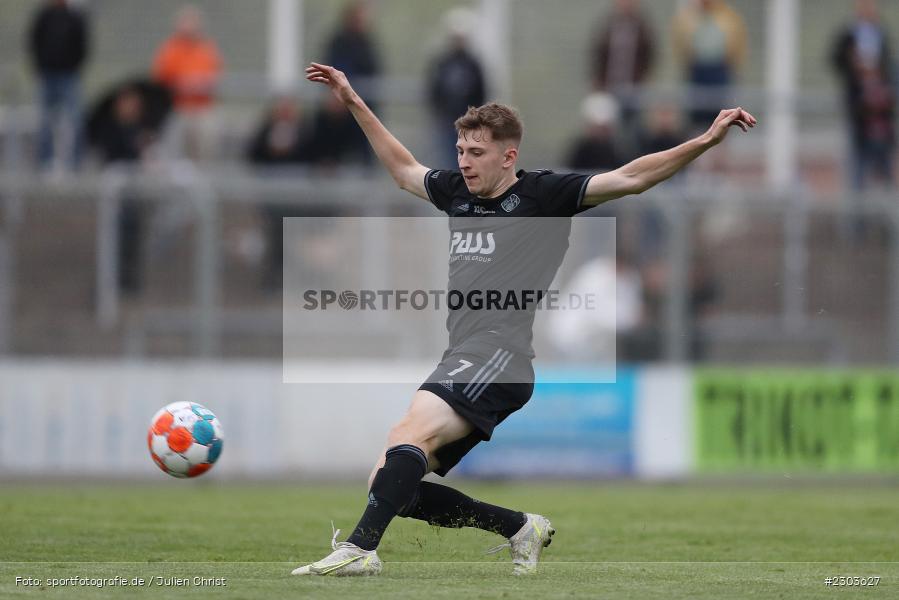Benedict Laverty, Stadion am Schönbusch, Aschaffenburg, 17.08.2021, BFV, sport, action, Fussball, Deutschland, August 2021, Regionalliga Bayern, Saison 2021/2022, FCA, SVA, FC Augsburg II, SV Viktoria Aschaffenburg - Bild-ID: 2303627 Benedict Laverty, Stadion am Schönbusch, Aschaffenburg, 17.08.2021, BFV, sport, action, Fussball, Deutschland, August 2021, Regionalliga Bayern, Saison 2021/2022, FCA, SVA, FC Augsburg II, SV Viktoria Aschaffenburg - Bild-ID: 2303627