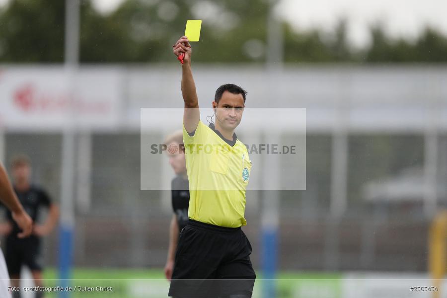 Gelbe Karte, Lothar Ostheimer, Stadion am Schönbusch, Aschaffenburg, 17.08.2021, BFV, sport, action, Fussball, Deutschland, August 2021, Regionalliga Bayern, Saison 2021/2022, FCA, SVA, FC Augsburg II, SV Viktoria Aschaffenburg - Bild-ID: 2303636 Gelbe Karte, Lothar Ostheimer, Stadion am Schönbusch, Aschaffenburg, 17.08.2021, BFV, sport, action, Fussball, Deutschland, August 2021, Regionalliga Bayern, Saison 2021/2022, FCA, SVA, FC Augsburg II, SV Viktoria Aschaffenburg - Bild-ID: 2303636