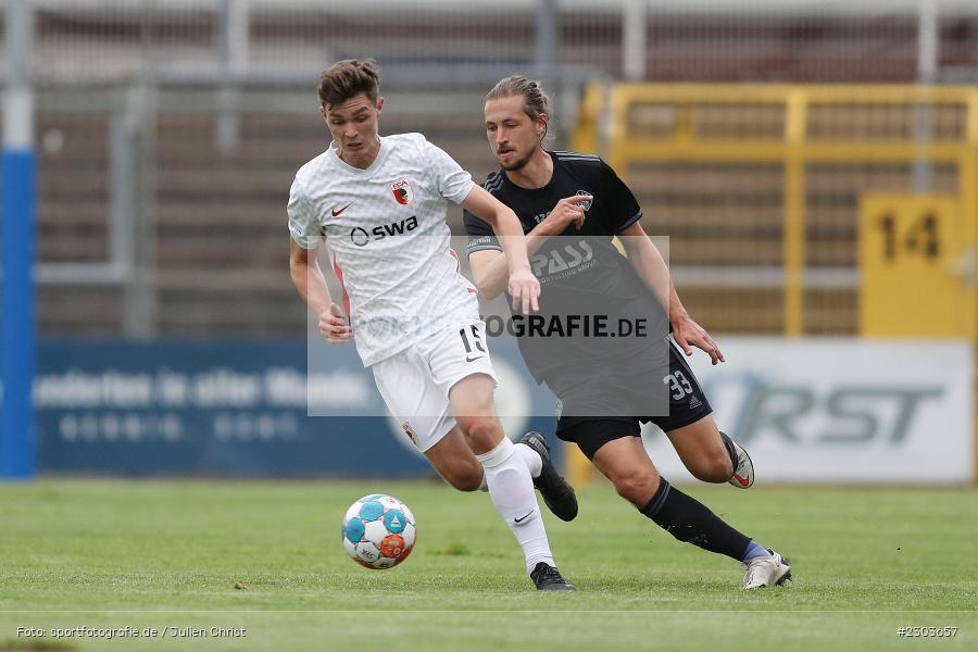 Samuel Lengle, Stadion am Schönbusch, Aschaffenburg, 17.08.2021, BFV, sport, action, Fussball, Deutschland, August 2021, Regionalliga Bayern, Saison 2021/2022, FCA, SVA, FC Augsburg II, SV Viktoria Aschaffenburg - Bild-ID: 2303657 Samuel Lengle, Stadion am Schönbusch, Aschaffenburg, 17.08.2021, BFV, sport, action, Fussball, Deutschland, August 2021, Regionalliga Bayern, Saison 2021/2022, FCA, SVA, FC Augsburg II, SV Viktoria Aschaffenburg - Bild-ID: 2303657