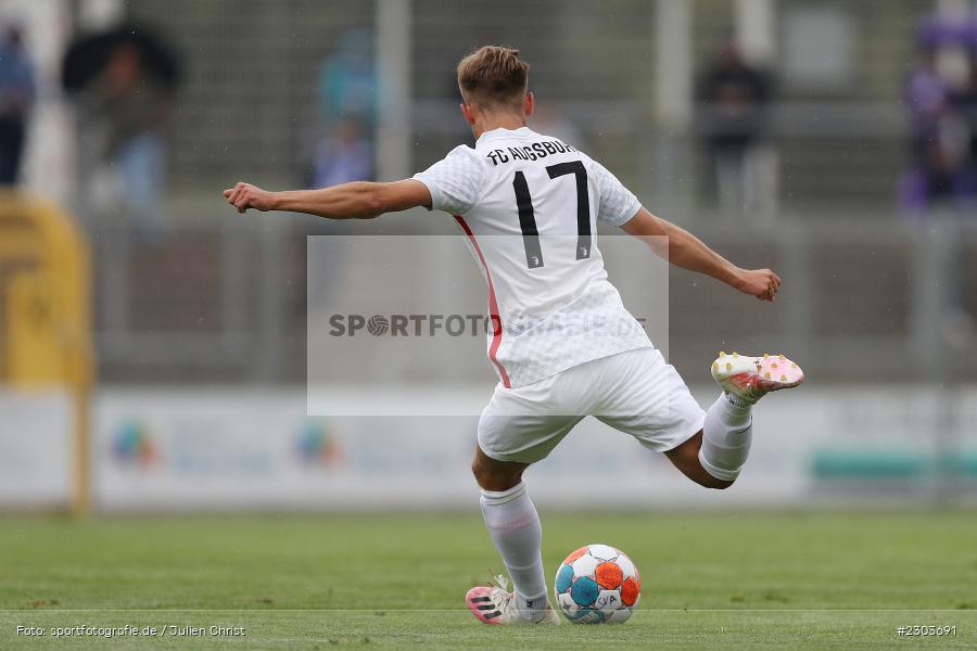 Rückennummer, Backside, Felix Schwarzholz, Stadion am Schönbusch, Aschaffenburg, 17.08.2021, BFV, sport, action, Fussball, Deutschland, August 2021, Regionalliga Bayern, Saison 2021/2022, FCA, SVA, FC Augsburg II, SV Viktoria Aschaffenburg - Bild-ID: 2303691