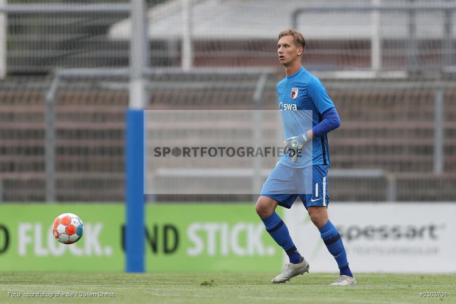 Maximilian Engl, Stadion am Schönbusch, Aschaffenburg, 17.08.2021, BFV, sport, action, Fussball, Deutschland, August 2021, Regionalliga Bayern, Saison 2021/2022, FCA, SVA, FC Augsburg II, SV Viktoria Aschaffenburg - Bild-ID: 2303701 Maximilian Engl, Stadion am Schönbusch, Aschaffenburg, 17.08.2021, BFV, sport, action, Fussball, Deutschland, August 2021, Regionalliga Bayern, Saison 2021/2022, FCA, SVA, FC Augsburg II, SV Viktoria Aschaffenburg - Bild-ID: 2303701