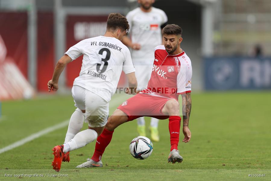 Moritz Heinrich, FLYERALARM Arena, Würzburg, 22.08.2021, DFL, sport, action, Fussball, Deutschland, August 2021, Saison 2021/2022, OSN, FWK, 3. Liga, VfL Osnabrück, FC Würzburger Kickers - Bild-ID: 2303847 Moritz Heinrich, FLYERALARM Arena, Würzburg, 22.08.2021, DFL, sport, action, Fussball, Deutschland, August 2021, Saison 2021/2022, OSN, FWK, 3. Liga, VfL Osnabrück, FC Würzburger Kickers - Bild-ID: 2303847