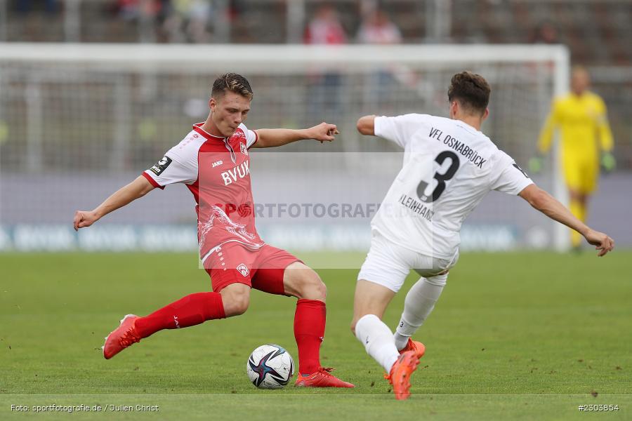 Leon Schneider, FLYERALARM Arena, Würzburg, 22.08.2021, DFL, sport, action, Fussball, Deutschland, August 2021, Saison 2021/2022, OSN, FWK, 3. Liga, VfL Osnabrück, FC Würzburger Kickers - Bild-ID: 2303854 Leon Schneider, FLYERALARM Arena, Würzburg, 22.08.2021, DFL, sport, action, Fussball, Deutschland, August 2021, Saison 2021/2022, OSN, FWK, 3. Liga, VfL Osnabrück, FC Würzburger Kickers - Bild-ID: 2303854