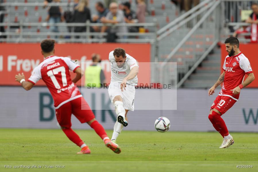 Ulrich Taffertshofer, FLYERALARM Arena, Würzburg, 22.08.2021, DFL, sport, action, Fussball, Deutschland, August 2021, Saison 2021/2022, OSN, FWK, 3. Liga, VfL Osnabrück, FC Würzburger Kickers - Bild-ID: 2303859 Ulrich Taffertshofer, FLYERALARM Arena, Würzburg, 22.08.2021, DFL, sport, action, Fussball, Deutschland, August 2021, Saison 2021/2022, OSN, FWK, 3. Liga, VfL Osnabrück, FC Würzburger Kickers - Bild-ID: 2303859