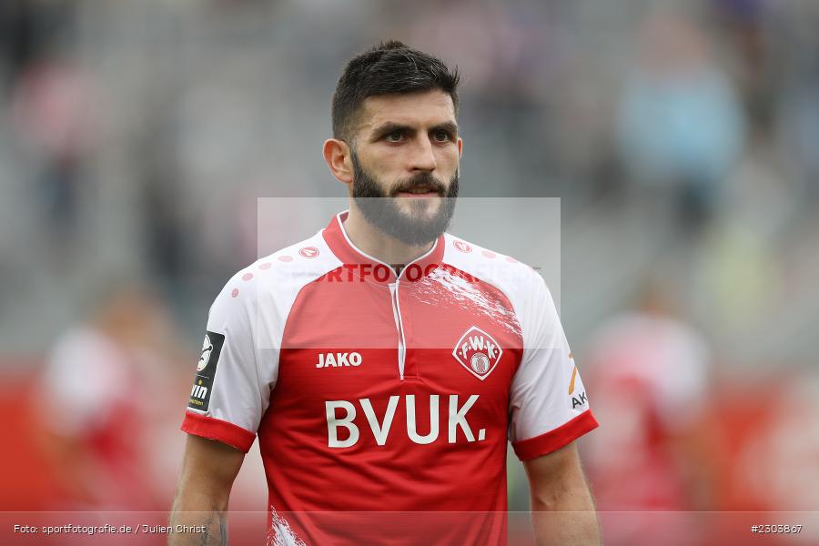 Fanol Perdedaj, FLYERALARM Arena, Würzburg, 22.08.2021, DFL, sport, action, Fussball, Deutschland, August 2021, Saison 2021/2022, OSN, FWK, 3. Liga, VfL Osnabrück, FC Würzburger Kickers - Bild-ID: 2303867 Fanol Perdedaj, FLYERALARM Arena, Würzburg, 22.08.2021, DFL, sport, action, Fussball, Deutschland, August 2021, Saison 2021/2022, OSN, FWK, 3. Liga, VfL Osnabrück, FC Würzburger Kickers - Bild-ID: 2303867