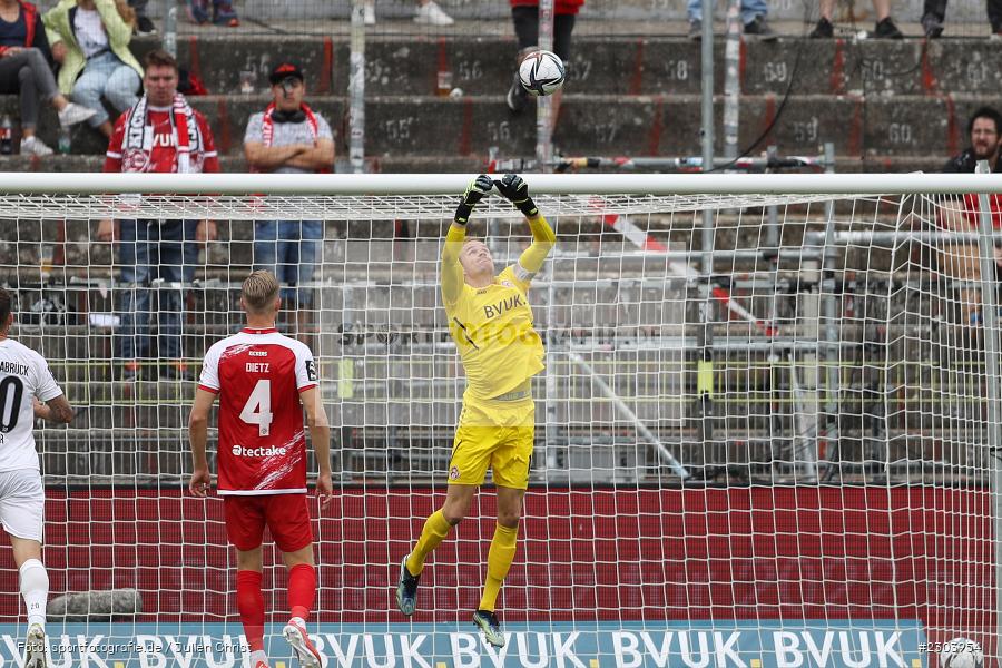 Hendrik Bonmann, FLYERALARM Arena, Würzburg, 22.08.2021, DFL, sport, action, Fussball, Deutschland, August 2021, Saison 2021/2022, OSN, FWK, 3. Liga, VfL Osnabrück, FC Würzburger Kickers - Bild-ID: 2303954 Hendrik Bonmann, FLYERALARM Arena, Würzburg, 22.08.2021, DFL, sport, action, Fussball, Deutschland, August 2021, Saison 2021/2022, OSN, FWK, 3. Liga, VfL Osnabrück, FC Würzburger Kickers - Bild-ID: 2303954