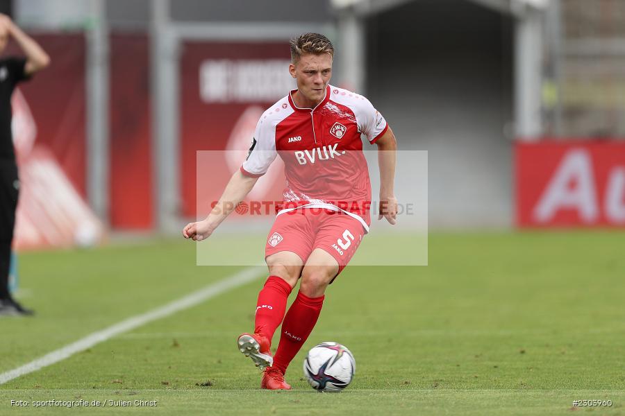 Leon Schneider, FLYERALARM Arena, Würzburg, 22.08.2021, DFL, sport, action, Fussball, Deutschland, August 2021, Saison 2021/2022, OSN, FWK, 3. Liga, VfL Osnabrück, FC Würzburger Kickers - Bild-ID: 2303960 Leon Schneider, FLYERALARM Arena, Würzburg, 22.08.2021, DFL, sport, action, Fussball, Deutschland, August 2021, Saison 2021/2022, OSN, FWK, 3. Liga, VfL Osnabrück, FC Würzburger Kickers - Bild-ID: 2303960