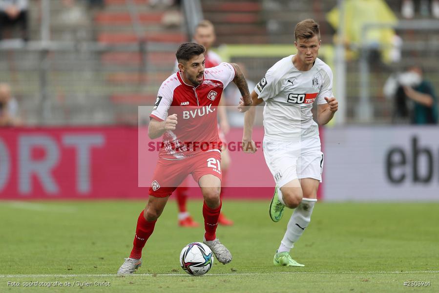 Moritz Heinrich, FLYERALARM Arena, Würzburg, 22.08.2021, DFL, sport, action, Fussball, Deutschland, August 2021, Saison 2021/2022, OSN, FWK, 3. Liga, VfL Osnabrück, FC Würzburger Kickers - Bild-ID: 2303961 Moritz Heinrich, FLYERALARM Arena, Würzburg, 22.08.2021, DFL, sport, action, Fussball, Deutschland, August 2021, Saison 2021/2022, OSN, FWK, 3. Liga, VfL Osnabrück, FC Würzburger Kickers - Bild-ID: 2303961