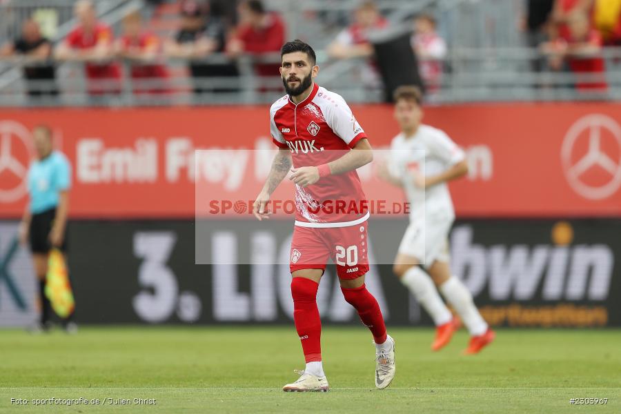 Fanol Perdedaj, FLYERALARM Arena, Würzburg, 22.08.2021, DFL, sport, action, Fussball, Deutschland, August 2021, Saison 2021/2022, OSN, FWK, 3. Liga, VfL Osnabrück, FC Würzburger Kickers - Bild-ID: 2303967 Fanol Perdedaj, FLYERALARM Arena, Würzburg, 22.08.2021, DFL, sport, action, Fussball, Deutschland, August 2021, Saison 2021/2022, OSN, FWK, 3. Liga, VfL Osnabrück, FC Würzburger Kickers - Bild-ID: 2303967