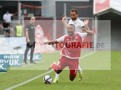Fotos von FC Würzburger Kickers - VfL Osnabrück auf sportfotografie.de