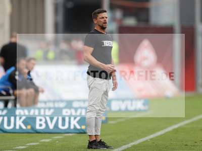 Fotos von FC Würzburger Kickers - VfL Osnabrück auf sportfotografie.de