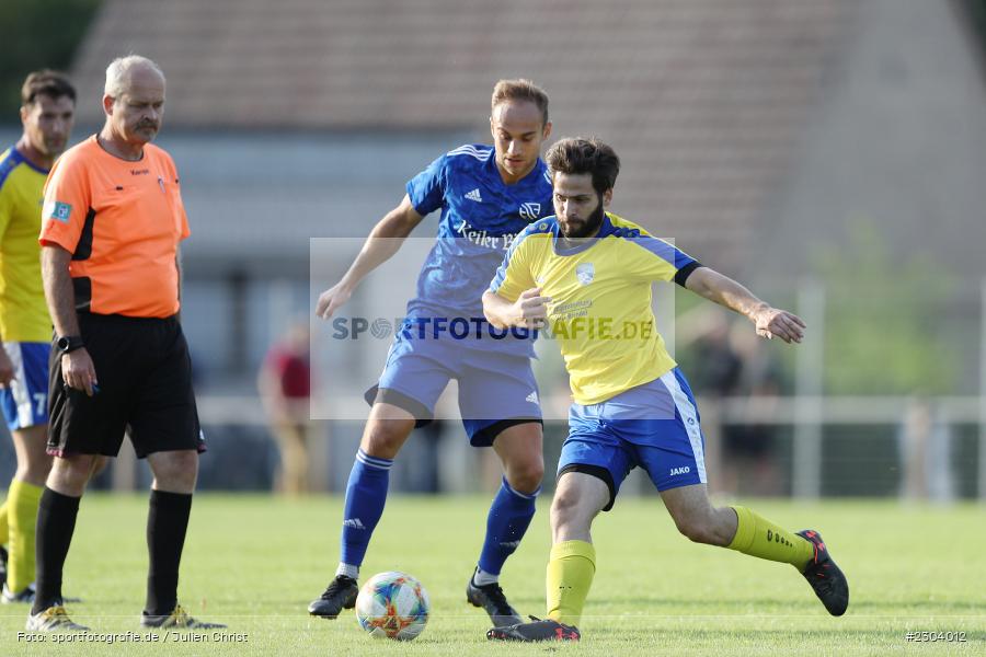 Fabian Lurz, Sportplatz, Eussenheim, 24.08.2021, BFV, sport, action, Fussball, Deutschland, August 2021, Saison 2021/2022, Runde 3, Kreispokal, Toto-Pokal, TSV Lohr, SG Eussenheim-Gambach - Bild-ID: 2304012 Fabian Lurz, Sportplatz, Eussenheim, 24.08.2021, BFV, sport, action, Fussball, Deutschland, August 2021, Saison 2021/2022, Runde 3, Kreispokal, Toto-Pokal, TSV Lohr, SG Eussenheim-Gambach - Bild-ID: 2304012