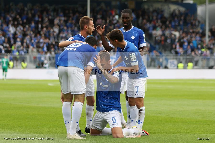 Torjubel, Phillip Tietz, Merck-Stadion, Darmstadt, 28.08.2021, DFL, sport, action, Fussball, Deutschland, August 2021, Saison 2021/2022, 2. Bundesliga, H96, SVD, Hannover 96, SV Darmstadt 98 - Bild-ID: 2304227 Torjubel, Phillip Tietz, Merck-Stadion, Darmstadt, 28.08.2021, DFL, sport, action, Fussball, Deutschland, August 2021, Saison 2021/2022, 2. Bundesliga, H96, SVD, Hannover 96, SV Darmstadt 98 - Bild-ID: 2304227