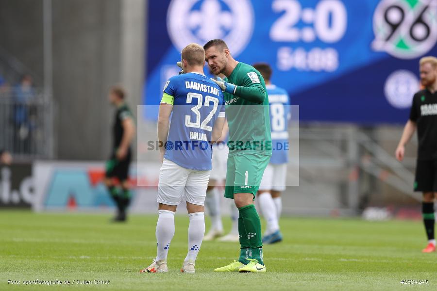 Marcel Schuhen, Merck-Stadion, Darmstadt, 28.08.2021, DFL, sport, action, Fussball, Deutschland, August 2021, Saison 2021/2022, 2. Bundesliga, H96, SVD, Hannover 96, SV Darmstadt 98 - Bild-ID: 2304245 Marcel Schuhen, Merck-Stadion, Darmstadt, 28.08.2021, DFL, sport, action, Fussball, Deutschland, August 2021, Saison 2021/2022, 2. Bundesliga, H96, SVD, Hannover 96, SV Darmstadt 98 - Bild-ID: 2304245
