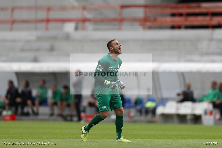 Emotionen, Mimik, Gestik, Marcel Schuhen, Merck-Stadion, Darmstadt, 28.08.2021, DFL, sport, action, Fussball, Deutschland, August 2021, Saison 2021/2022, 2. Bundesliga, H96, SVD, Hannover 96, SV Darmstadt 98 - Bild-ID: 2304339 Emotionen, Mimik, Gestik, Marcel Schuhen, Merck-Stadion, Darmstadt, 28.08.2021, DFL, sport, action, Fussball, Deutschland, August 2021, Saison 2021/2022, 2. Bundesliga, H96, SVD, Hannover 96, SV Darmstadt 98 - Bild-ID: 2304339