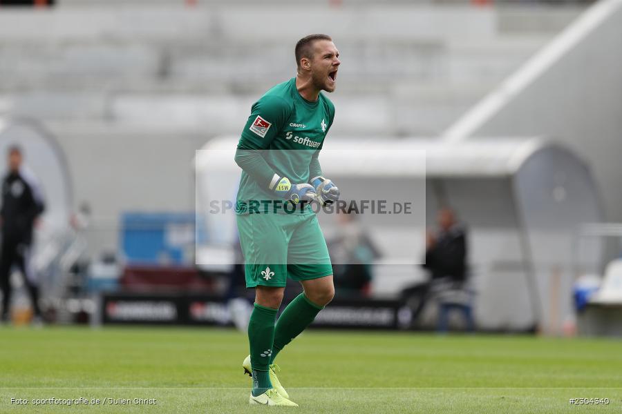 Emotionen, Mimik, Gestik, Marcel Schuhen, Merck-Stadion, Darmstadt, 28.08.2021, DFL, sport, action, Fussball, Deutschland, August 2021, Saison 2021/2022, 2. Bundesliga, H96, SVD, Hannover 96, SV Darmstadt 98 - Bild-ID: 2304340 Emotionen, Mimik, Gestik, Marcel Schuhen, Merck-Stadion, Darmstadt, 28.08.2021, DFL, sport, action, Fussball, Deutschland, August 2021, Saison 2021/2022, 2. Bundesliga, H96, SVD, Hannover 96, SV Darmstadt 98 - Bild-ID: 2304340